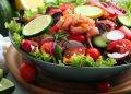 Salada Detox de Verão: Emagreça com essa Receita Refrescante e Saudável!